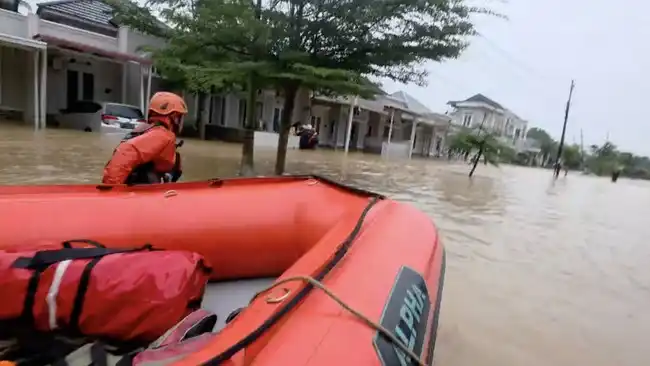 Banjir Padang pada 10 Oktober 2026: Evakuasi Warga dan Data Korban Masih Ditunggu