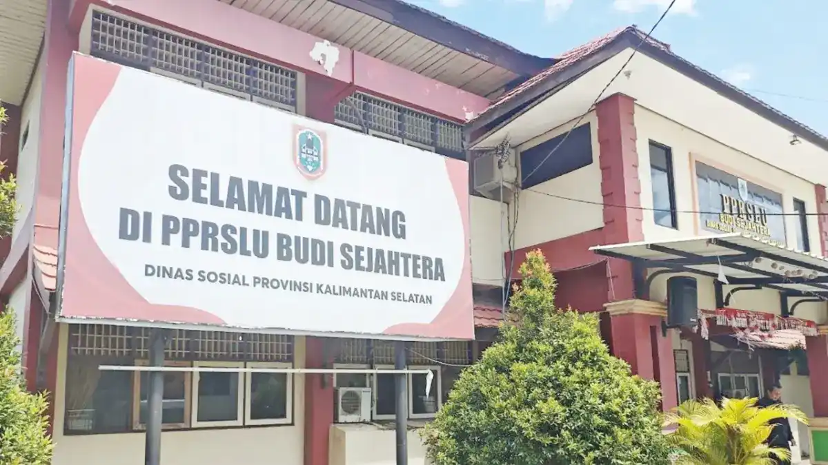 Kabut Asap Pekat, Aktivitas Luar Lansia di Panti Sosial Budi Sejahtera Dibatasi