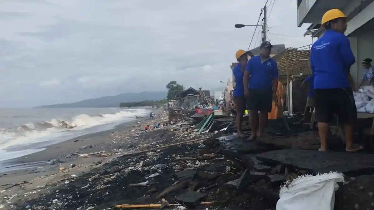 Pesisir NTB Berpotensi Dilanda Banjir Rob hingga 18 Oktober 2026