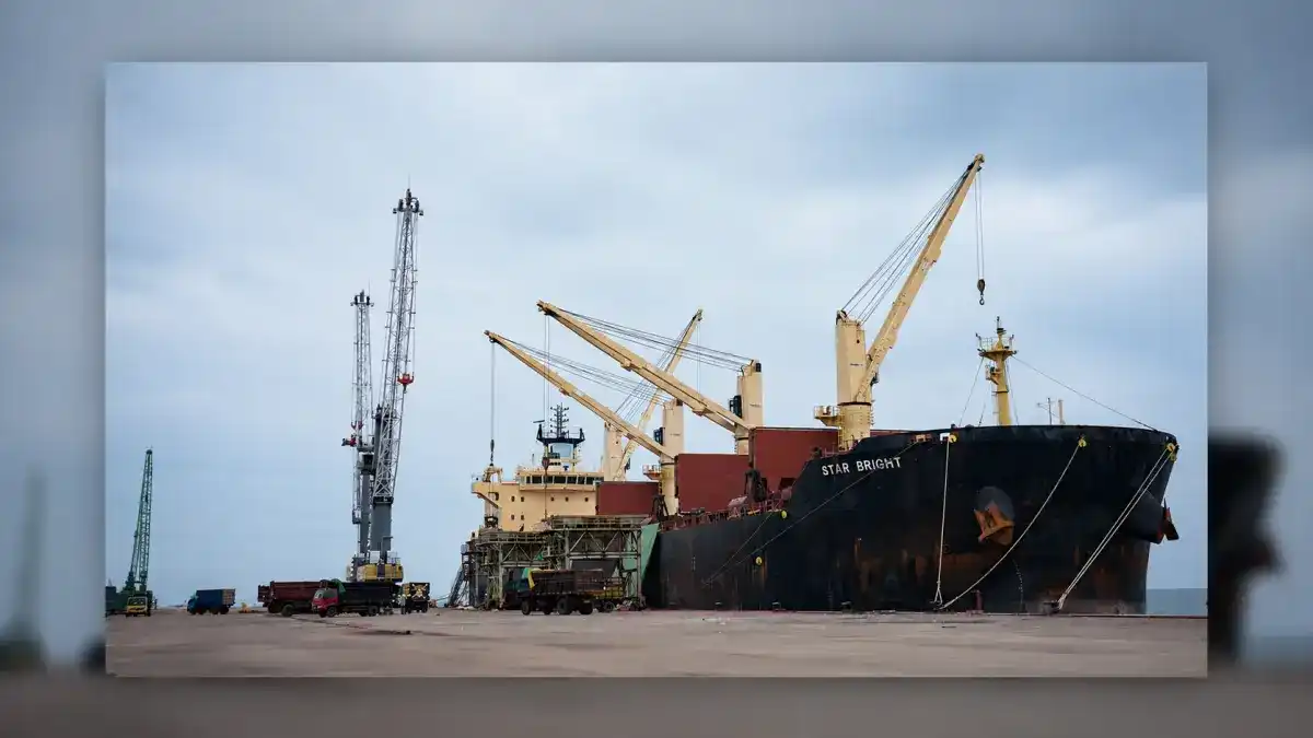 Perbatasan dan Pelabuhan Kijing Diproyeksikan Mendorong Investasi Kalimantan Barat