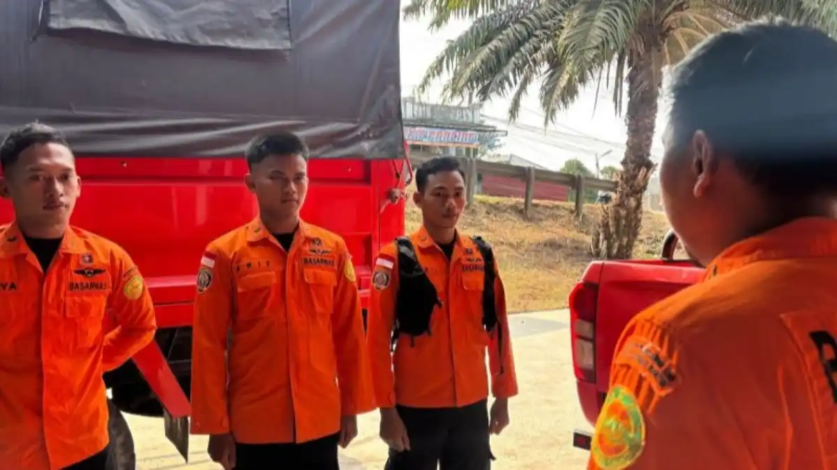 Pria Tertimbun Longsor Saat Menggali Sumur 15 Meter di Lebak, Evakuasi Masih Berlangsung