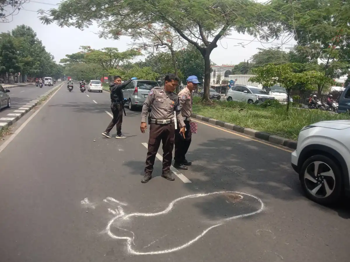 Dua Pemotor Kecelakaan di Jalur Cepat Soekarno-Hatta Bandung, Satu Luka Berat