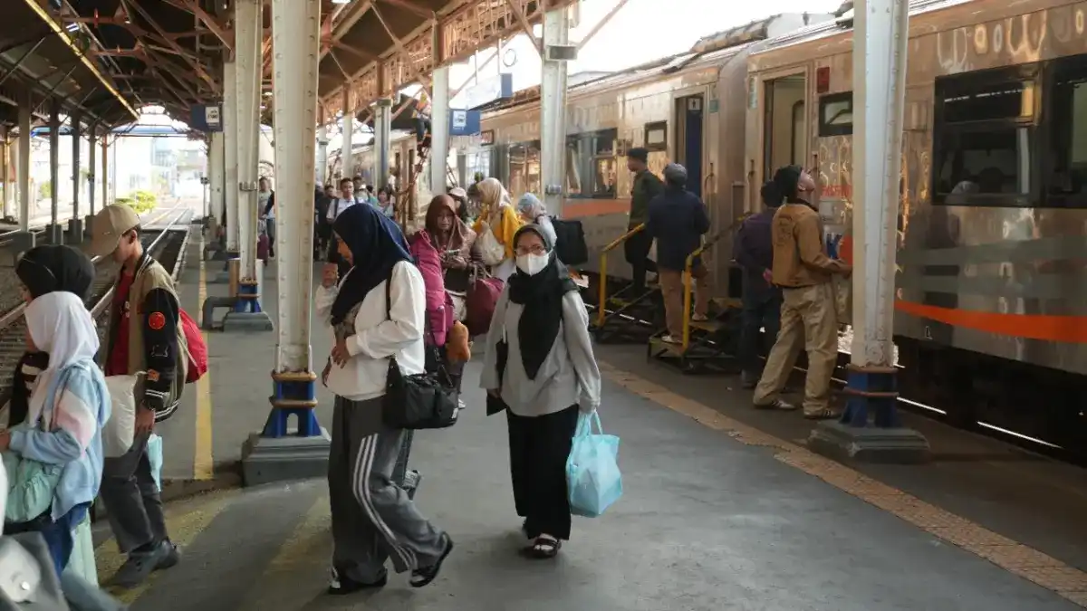 KAI Daop 4 Semarang Berlakukan Tarif Khusus Mulai 12 Oktober