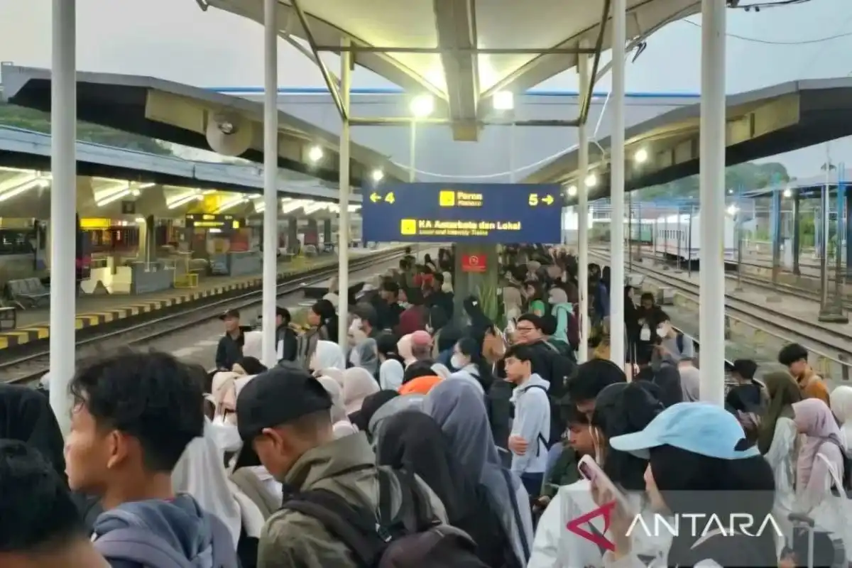 KAI lakukan penyesuaian tarif khusus sejumlah relasi di Stasiun Malang