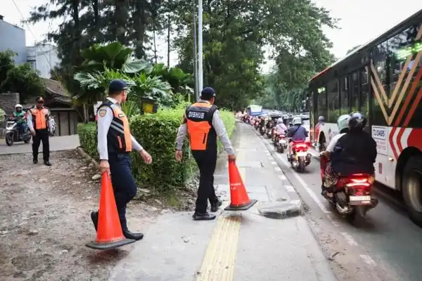 1.420 Personel Dikerahkan dalam Program Gebrak Pagi untuk Mengurai Kemacetan Jakarta
