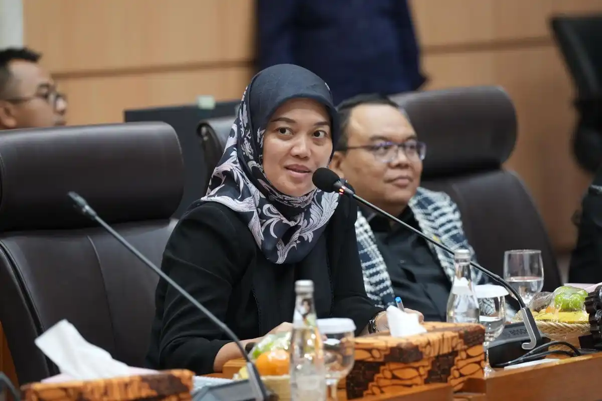 Masa Depan UMKM di Tengah Rencana Pembongkaran Shopping Center Metro