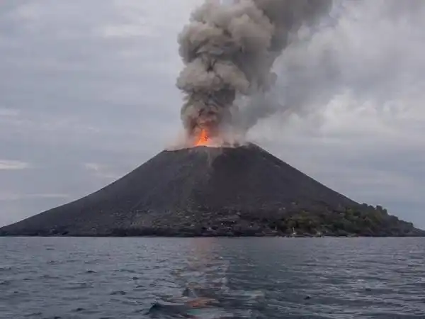 Pengawasan Akses Gunung Anak Krakatau Diperketat Setelah Wisatawan Masuk Zona Terlarang