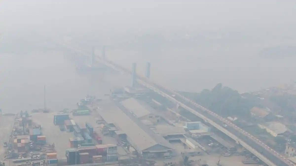 Kabut Asap Memburuk, Kualitas Udara Palembang Masuk Kategori Berbahaya