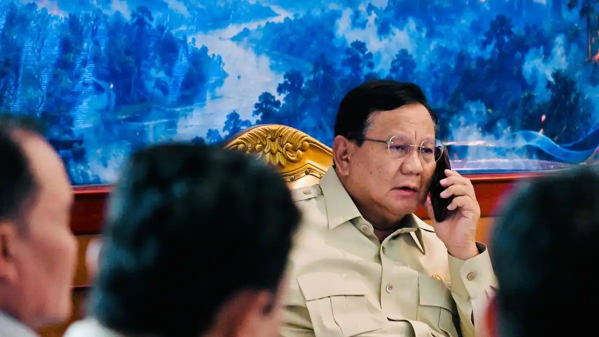 Prabowo Percepat Penanganan Karhutla, Operasi Darat Jadi Prioritas di Enam Provinsi