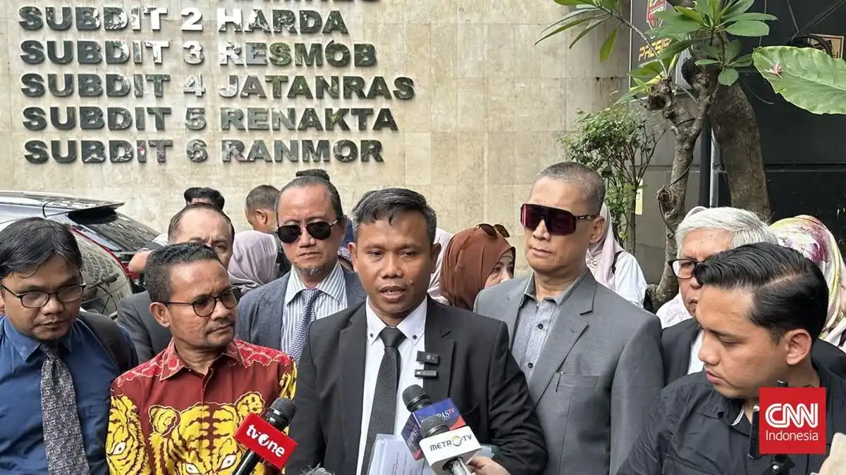 Ahmad Khozinudin Ajukan Mekanisme Konstitusional ke DPR Terkait Syarat Pendidikan Gibran