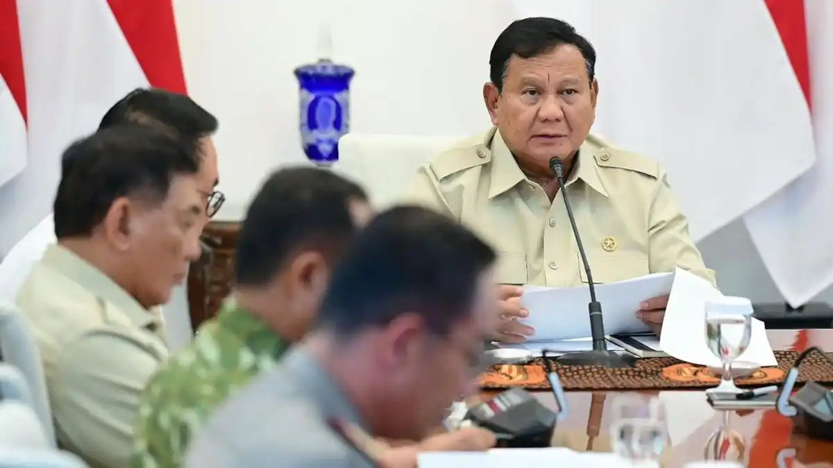 Prabowo Perkuat Penanganan Karhutla, Pemadaman Difokuskan di Dua Provinsi