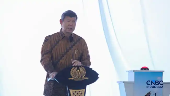 Rencana Ponsel Gratis untuk Digitalisasi Bansos dan Perluasan Akses Perbankan
