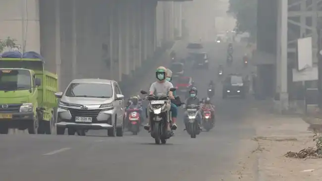 Kabut Asap dan Ancaman bagi Kesehatan Mata Masyarakat