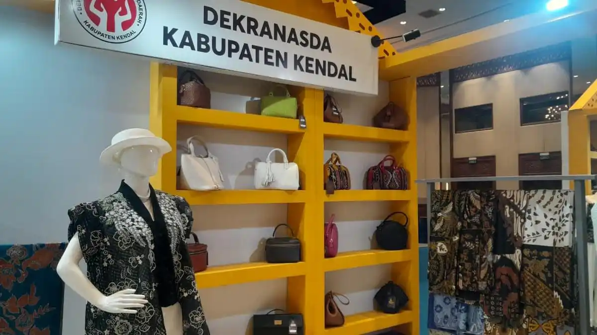 Dari Penggembala dan Ibu Rumah Tangga, Lahir Tas Kulit Eksklusif dari Kendal