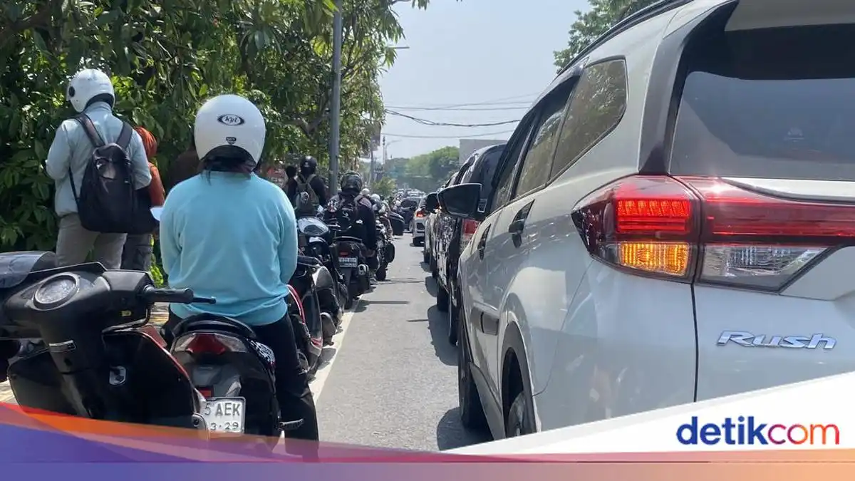 Keterlambatan Kapal Ganggu Pasokan, Antrean BBM di Bali Berangsur Dipulihkan