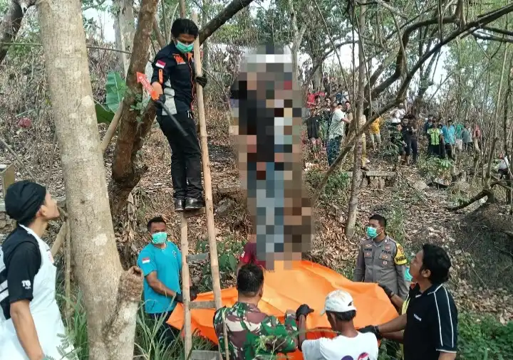 Warga Kragilan Temukan Jasad Pria Tergantung di Pohon Dekat Tol Tangerang–Merak