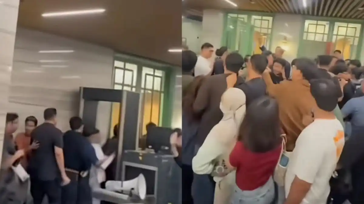 Antrean Dini Hari Sambut Penjualan Perdana iPhone 18 Pro di Jakarta