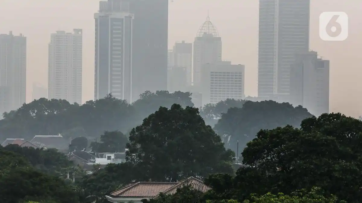 Asap Karhutla Terpantau di Atmosfer Jakarta, Pemprov Pantau Kualitas Udara