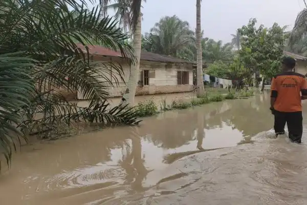Banjir di Simalungun: Dampak Luapan Sungai dan Kebutuhan Warga