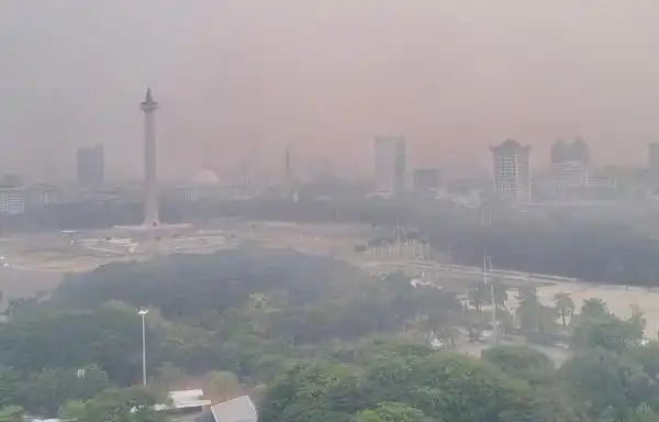 Asap Karhutla Berangsur Menjauh dari Jabodetabek, Udara Jakarta Masih Tidak Sehat