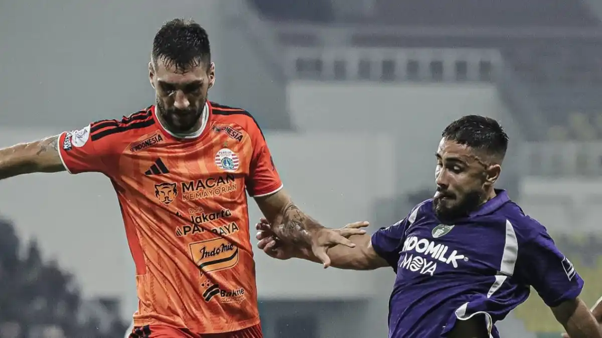 Pengawalan Pulang Jakmania Usai Ketegangan di Laga Persita–Persija