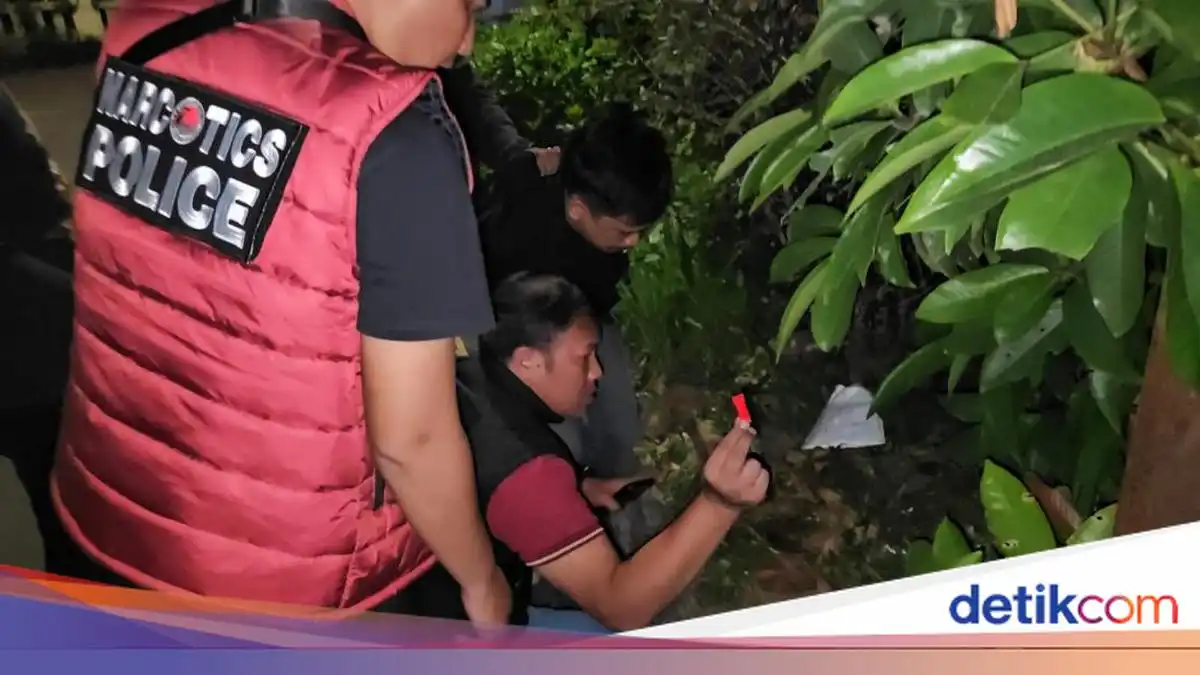 Polisi Ungkap Cara RA Menyembunyikan Paket Sabu di Sejumlah Titik Jalan Sudirman