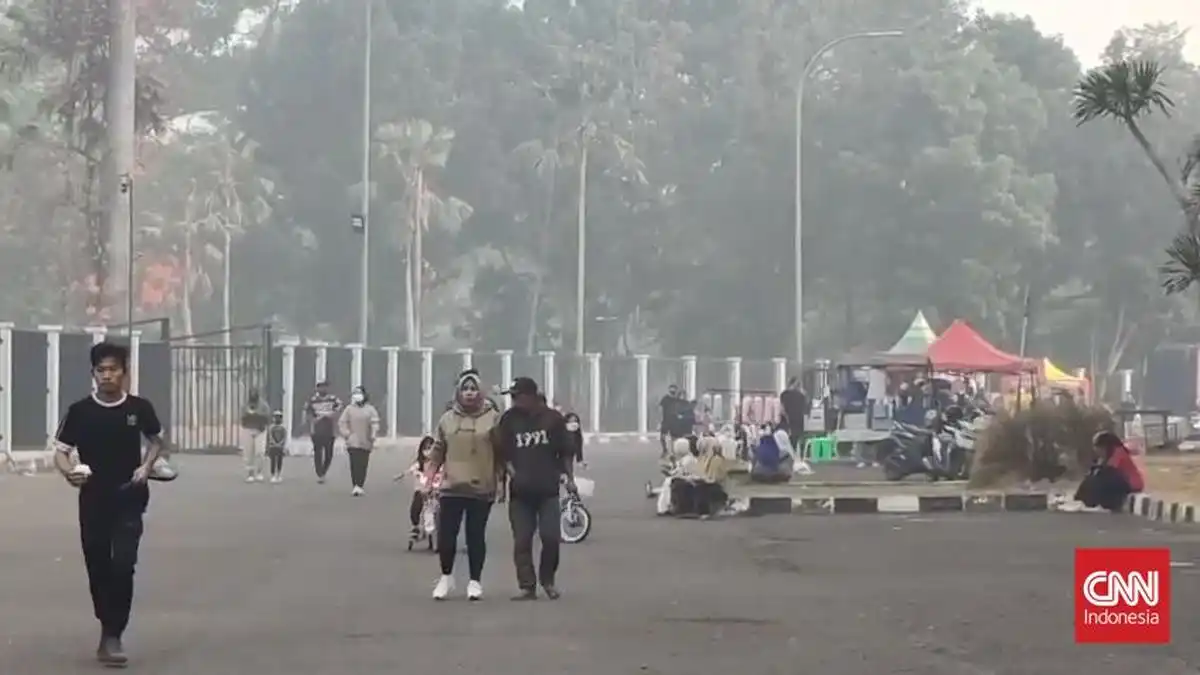 Kabut Asap Karhutla Menyelimuti Palembang: Dampak Kualitas Udara dan Langkah Perlindungan Warga