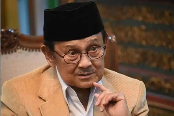 Dari Tekanan Krisis ke Pemulihan: Catatan Rupiah pada Era BJ Habibie