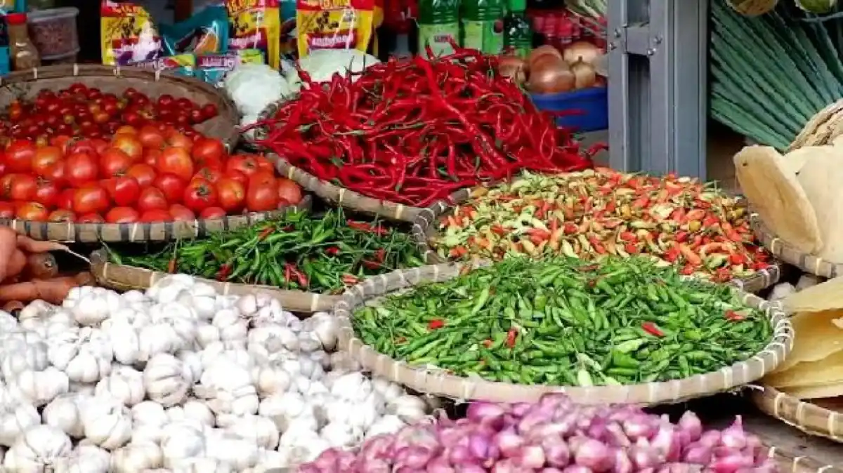 Potret Harga Pangan Nasional: Cabai Rawit Merah Rp100.800 per Kilogram