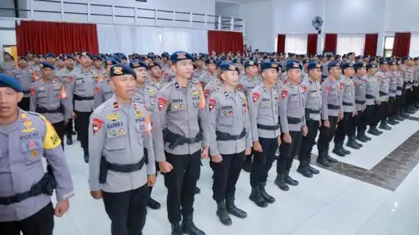 Brimob NTB Kirim 200 Personel untuk Bantu Penanganan Karhutla di Kalimantan