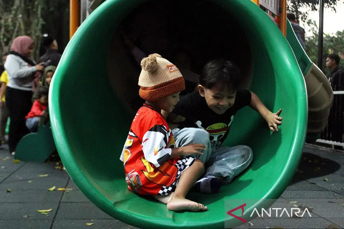 Saat Anak Ditinggal Tanpa Pengawasan: Dampak Emosional dan Pentingnya Rasa Aman