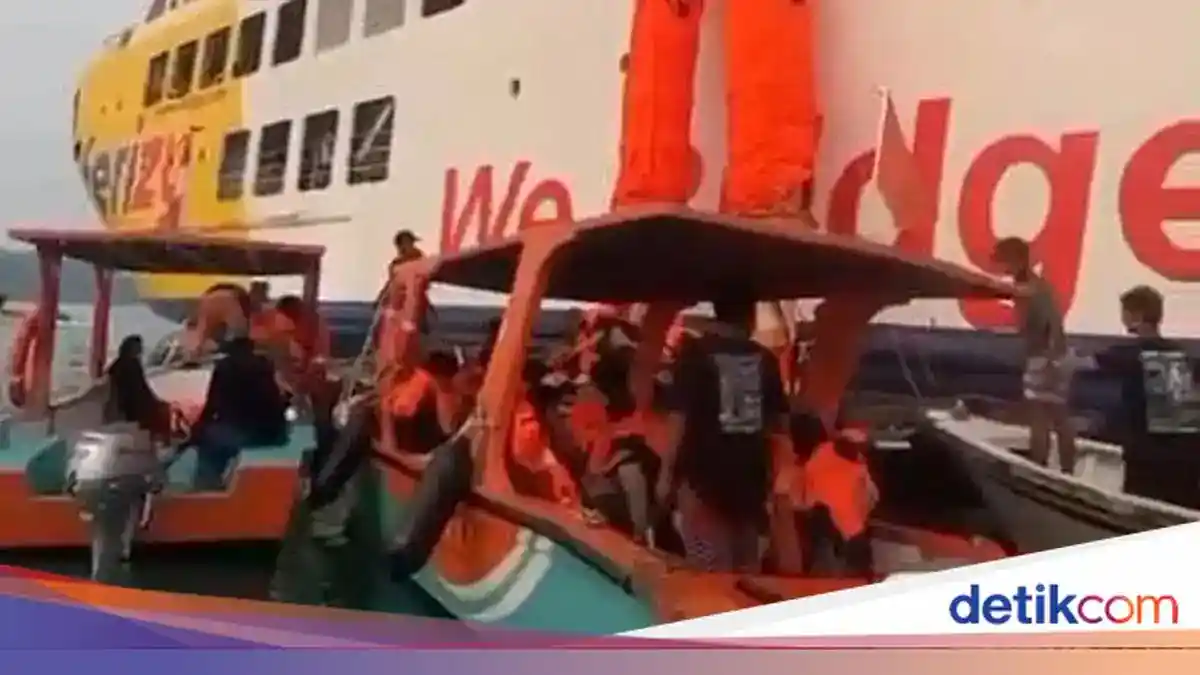 Penumpang dan Awak KMP Batumandi Selamat Setelah Dievakuasi di Merak