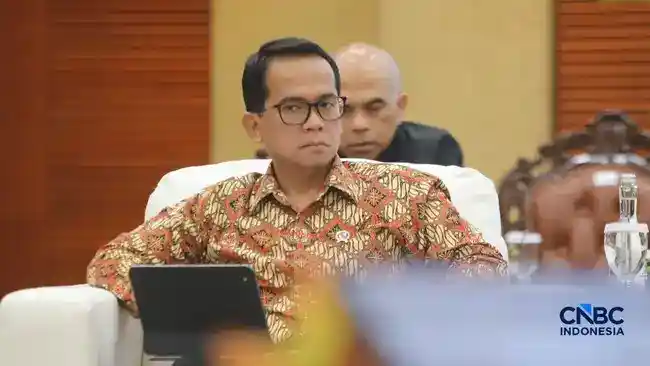 Wamenkeu Minta Bea Cukai Jaga Kelancaran Impor Bahan Produksi