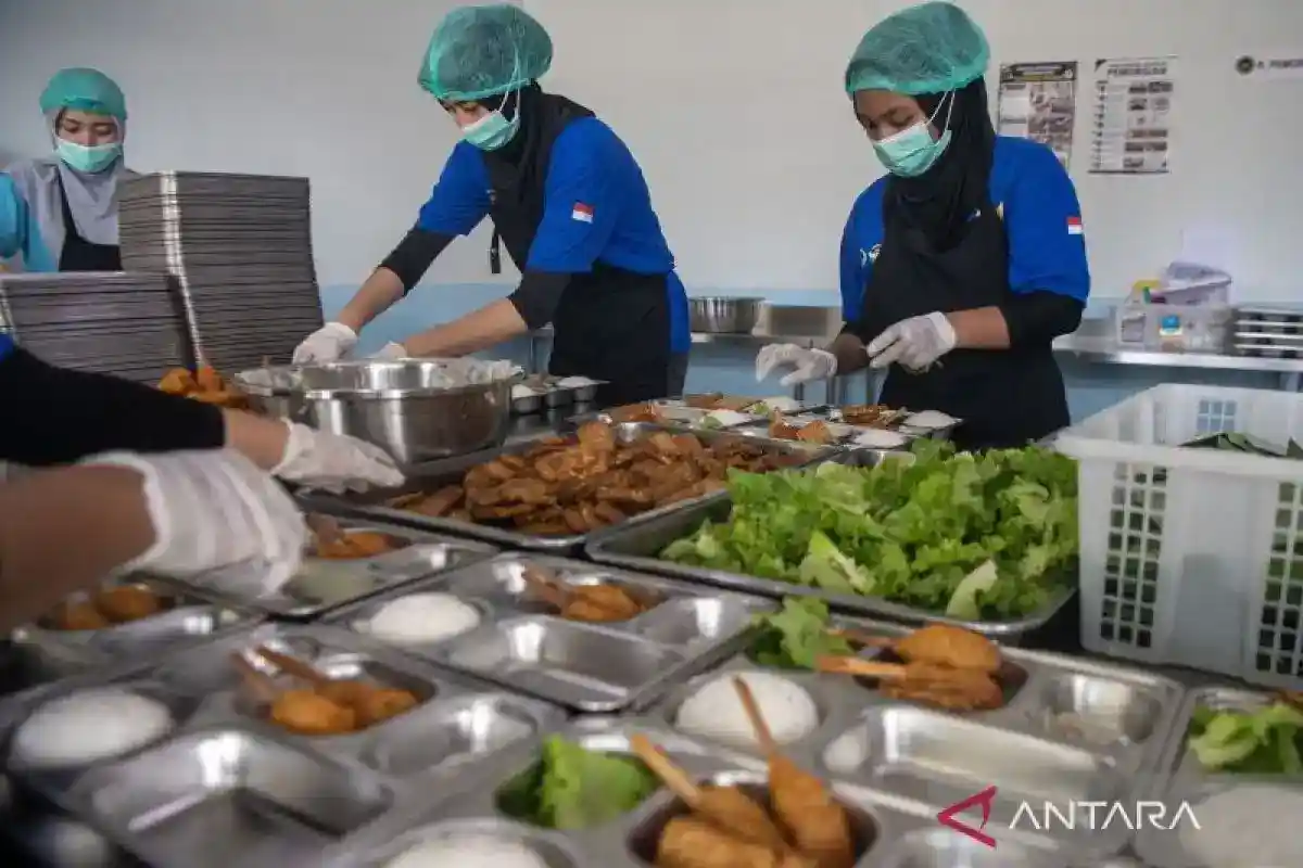 BGN Perketat Pengawasan Dapur dan Disiplin Petugas Program Makan Bergizi Gratis