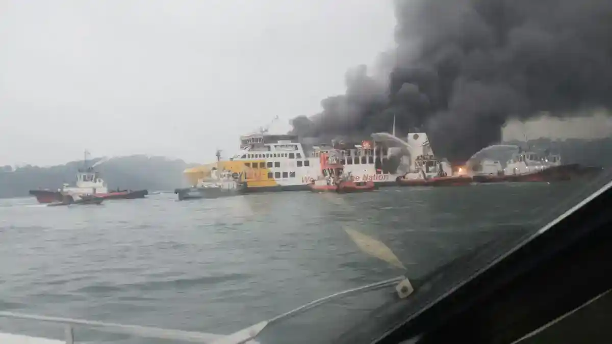 KMP Batumandi Terbakar Saat Hendak Bersandar di Pelabuhan Merak