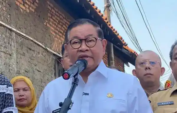 Pramono Minta Pengemudi Kendaraan Besar Lebih Tertib di Jalan Jakarta