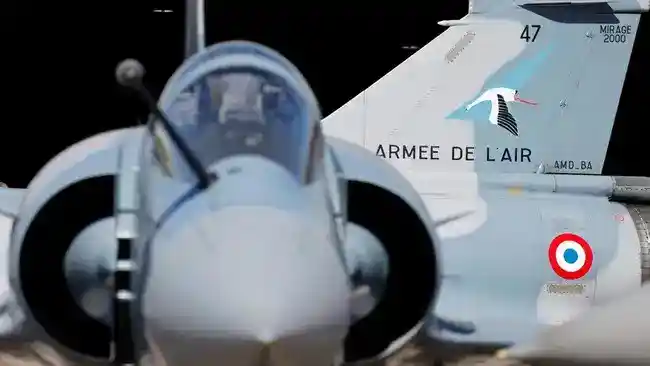 Jet Mirage 2000D Terhempas di Prancis, Satu Awak Tewas dan Rekannya Dicari