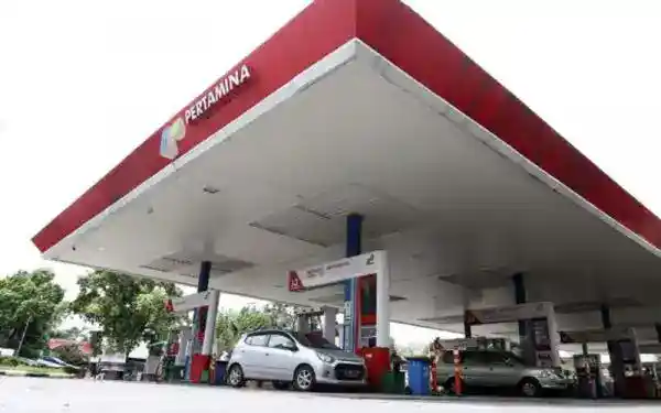 Harga BBM Nonsubsidi Pertamina Tetap, Pertamax di Jakarta Rp15.950 per Liter