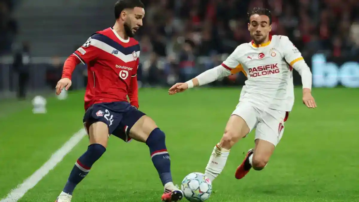 Calvin Verdonk Akui Sulit Menghadapi Victor Osimhen di Liga Champions