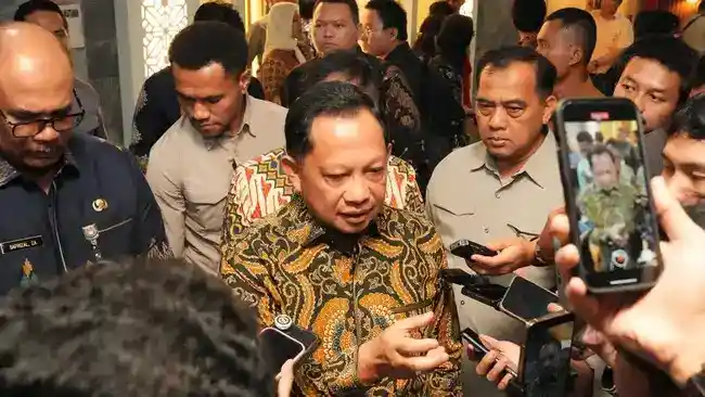 Pemerintah Cocokkan Data Warga Belum Punya Rekening sebelum Menyalurkan Bantuan