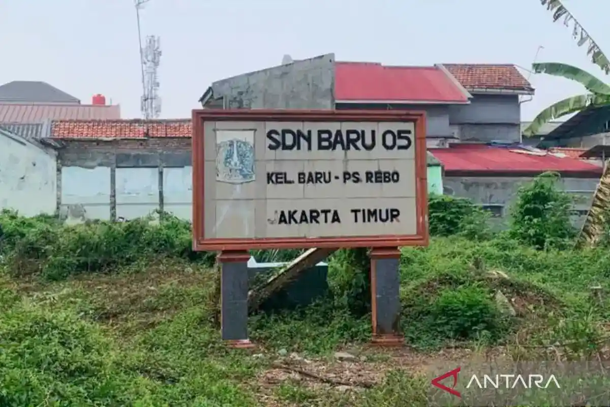 KBM Siswa SDN Baru 05 Pagi Tetap Berlangsung Sambil Menunggu Pembangunan Gedung