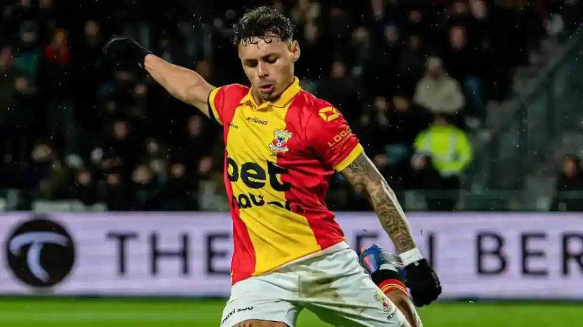 Dean James Tampil 63 Menit saat Go Ahead Eagles Taklukkan Telstar 3-2