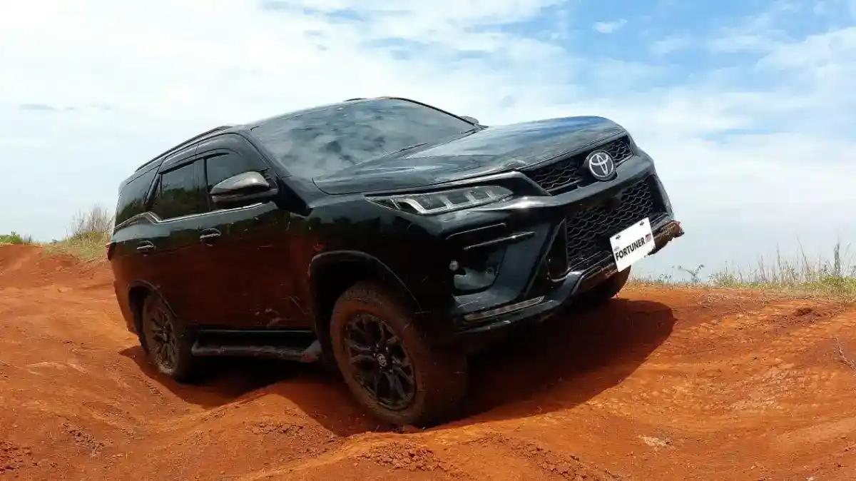 Fortuner Ungguli Pajero Sport dalam Distribusi SUV September 2026