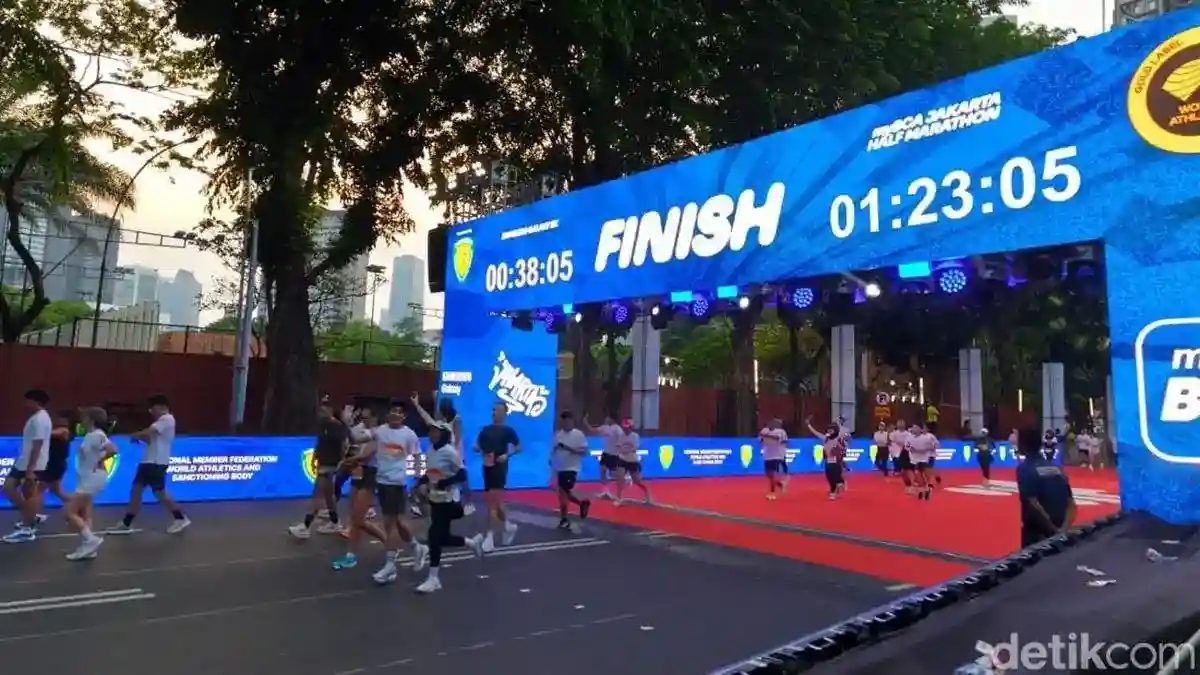 Pelari Beri Penilaian Berbeda soal Cuaca JRF 2026 Hari Pertama