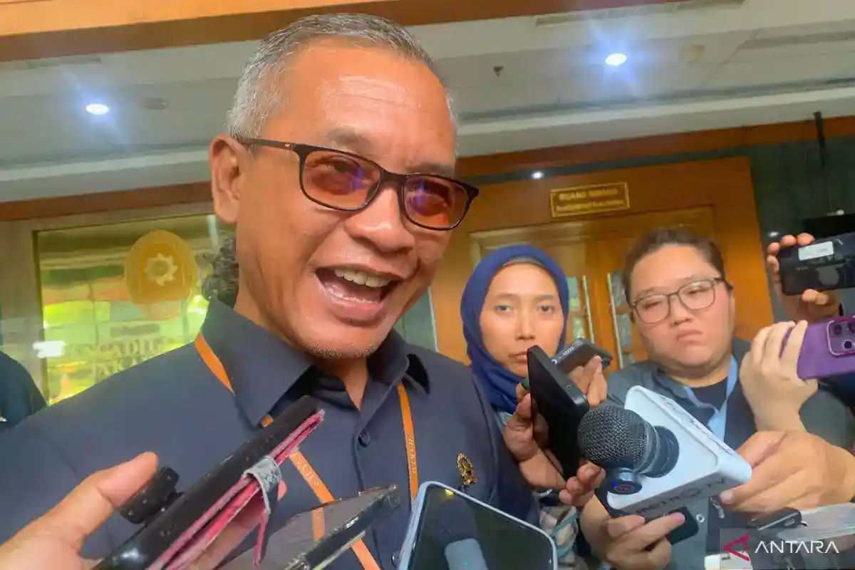 Pengadilan Niaga Batalkan Sanksi KPPU terhadap 97 Perusahaan Pinjol