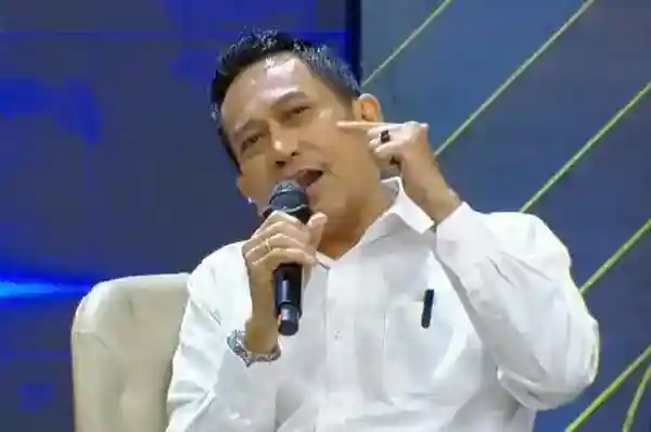 Relawan Bela Legitimasi Gibran Usai Desakan Mundur dari 150 Guru Besar