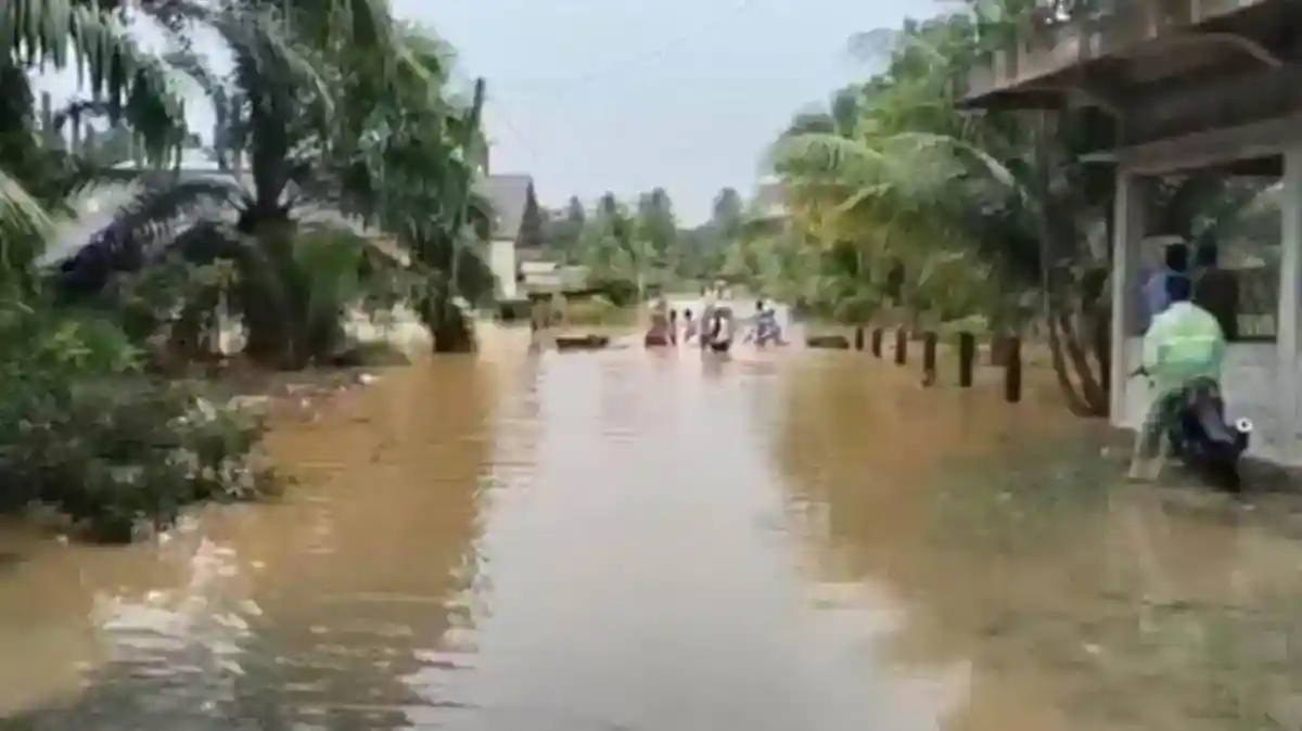 Banjir Rendam Empat Gampong di Aceh Selatan, Longsor Ganggu Jalan Penghubung