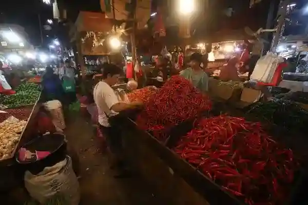 Harga Pangan Nasional Menanjak pada 26 Oktober, Cabai Rawit Merah Melonjak 47 Persen