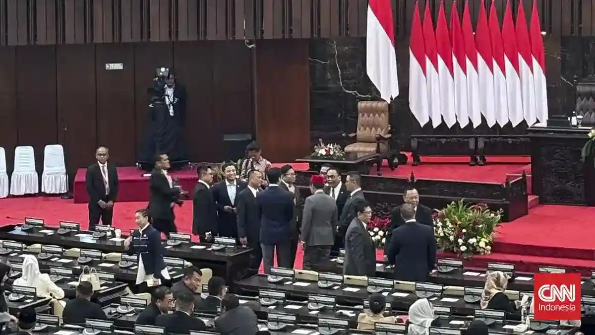 Polemik Ijazah Gibran: Sikap PDIP, Penjelasan Gerindra, dan Batas Putusan MK