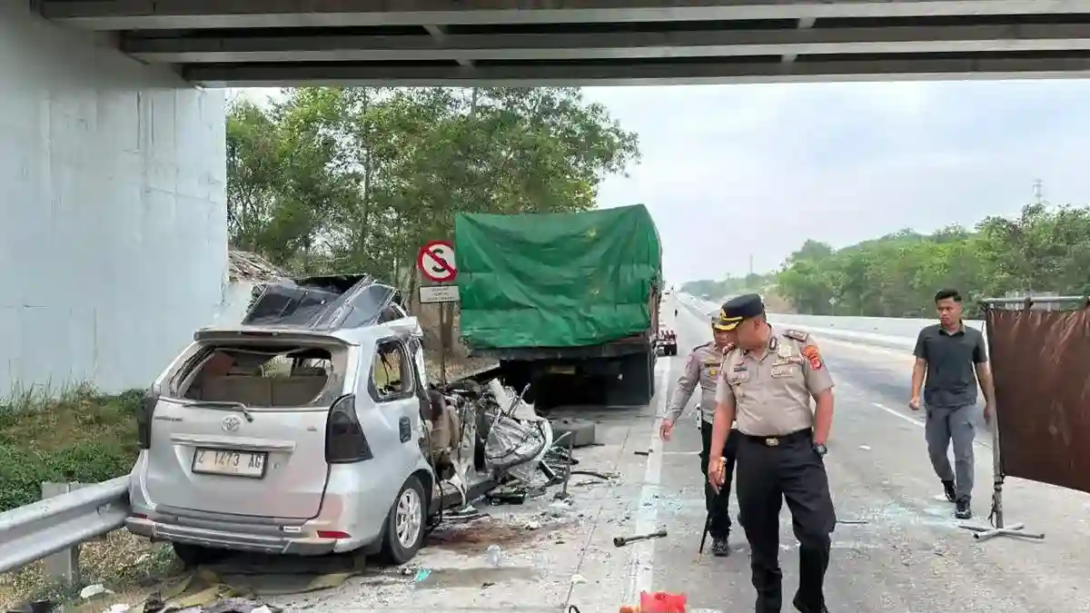 Kecelakaan Avanza dan Truk di Tol Terpeka, Enam Orang Meninggal Dunia